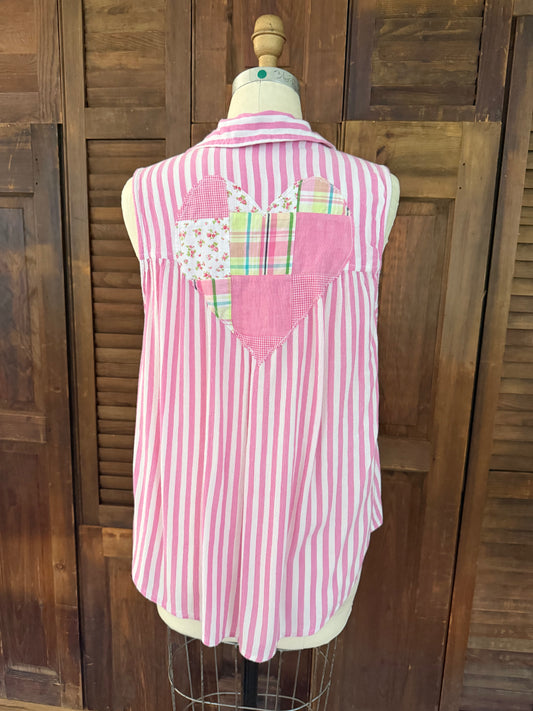 Sleeveless striped shirt with patchwork heart